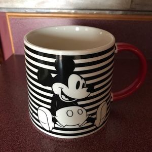 DISNEY MICKEY MOUSE OVERSIZED MUG